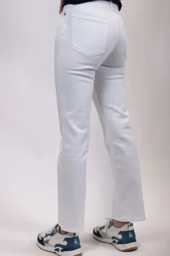 Femme Harcour Juliette Jean Mom