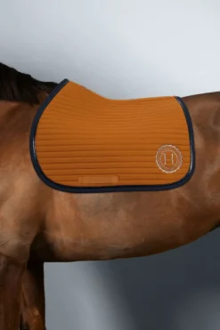 Harcour Karembar Tapis de selle